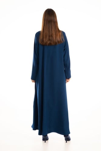 عباية فاخرة كريب مطرزة بتطريز فاخر - Lusail