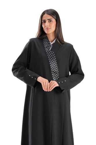 عباية بليز سوداء كريب بياقة منقطة - Dotted