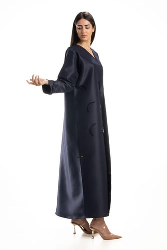 عباية كحلي تفته فاخرة مطرزة بالخرز - Half Moon