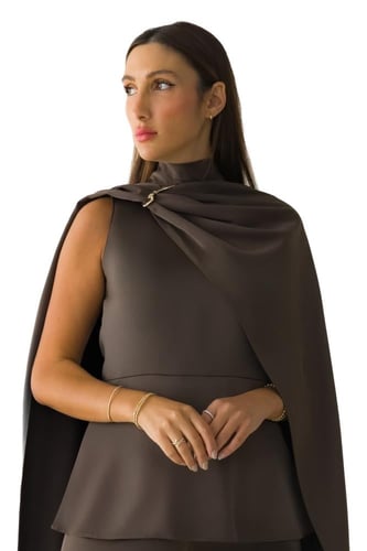 توب بني بوشاح ثابت مع بنطلون - Dankia