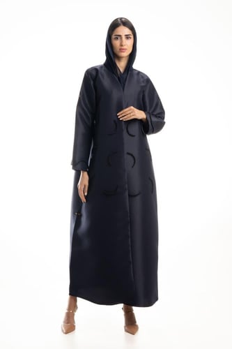 عباية كحلي تفته فاخرة مطرزة بالخرز - Half Moon