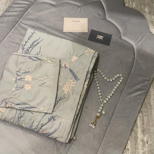 طقم صلاة زهور رسالة