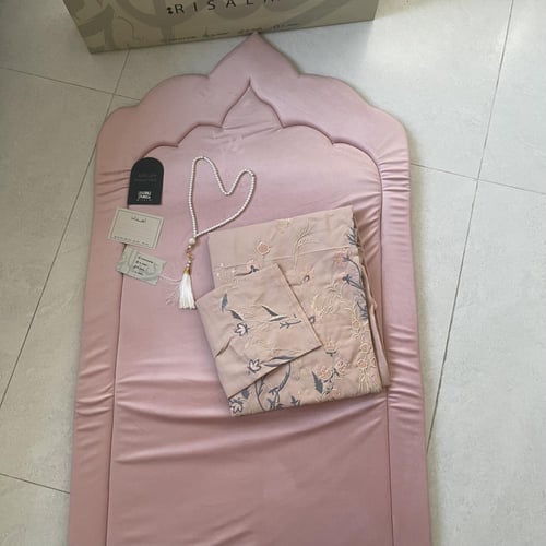 طقم صلاة زهور رسالة