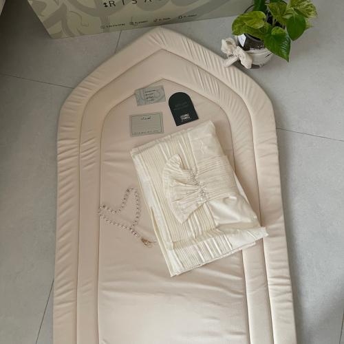 طقم مخملي الباليسة