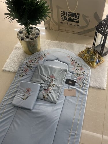 طقم صلاة رسالة مطرز+بيت مصحف