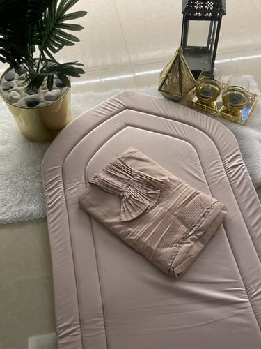 طقم مخملي الباليسة