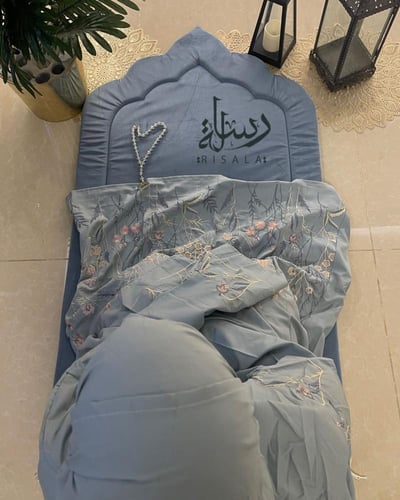 طقم صلاة زهور رسالة