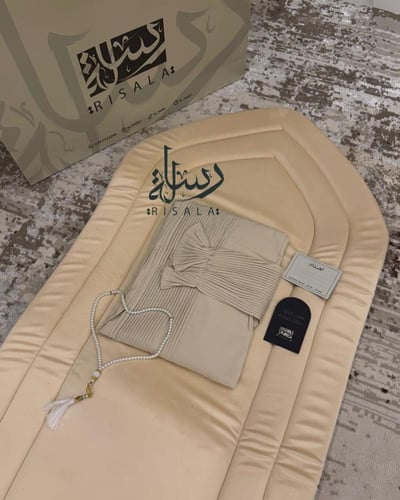 طقم مخملي الباليسة