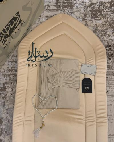 طقم مخملي الباليسة