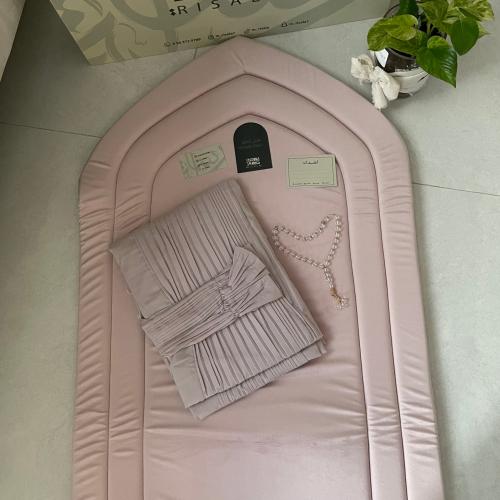 طقم مخملي الباليسة