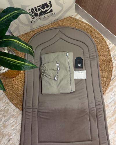 طقم صلاة مسك الكروشية