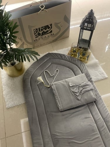 طقم مخملي الباليسة’