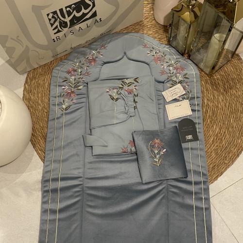 طقم صلاة رسالة مطرز+بيت مصحف’