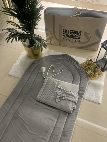 طقم مخملي الباليسة’