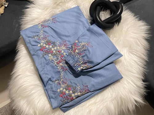 شرشف صلاة مطرز