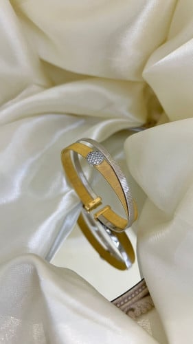 سوارة ذهب واقفه عيار18--127