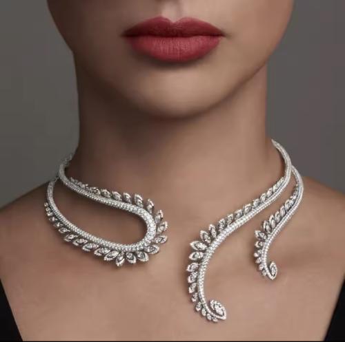 طقم مميز
