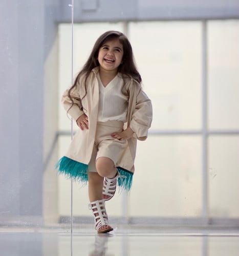 أناقة التركوازي