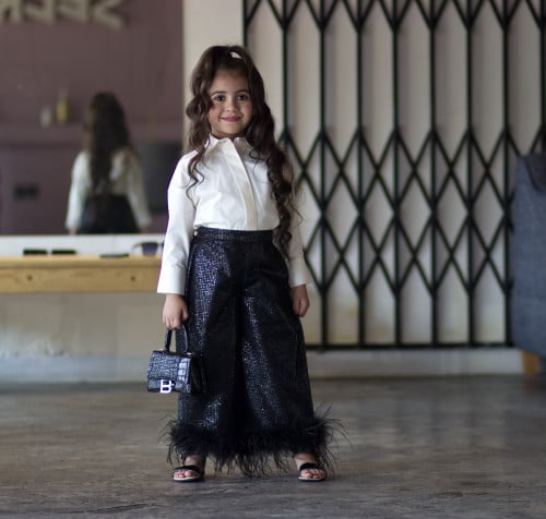 اطلاله مُذهله بقطعتين