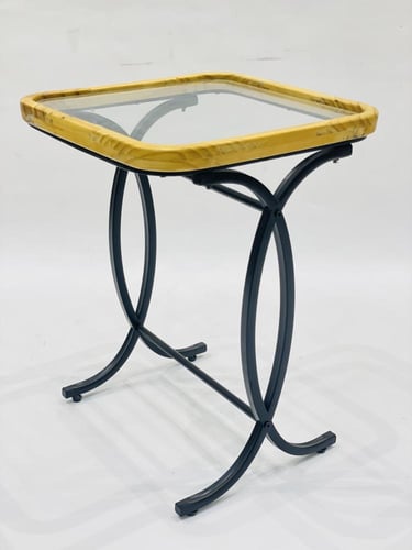 طاولات 1+4 مربعة زجاج