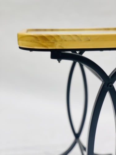 طاولات 1+4 مربعة زجاج