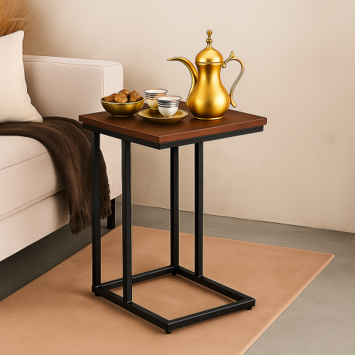 طاولة حديد مفردة بتصميم عصري