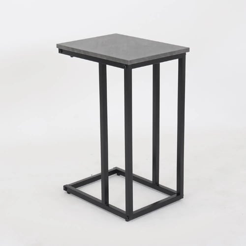 طاولة حديد مفردة بتصميم أنيق