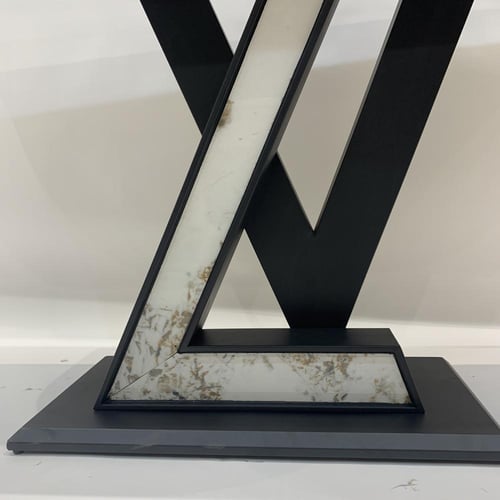 مدخل حديد اسود رخــام LV