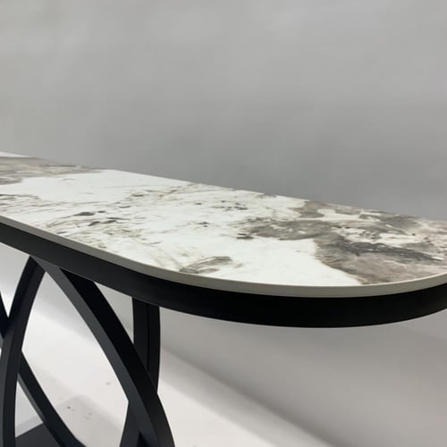 كونسول المجرة لون اسود بسطح رخام