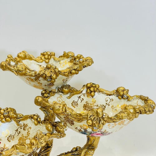 حامل الصحون الامبراطوري الثلاثي