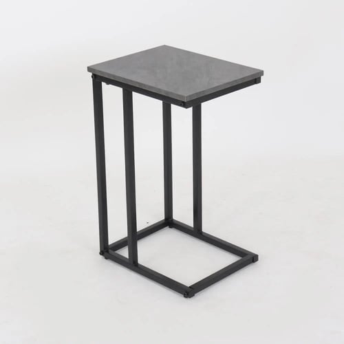 طاولة حديد مفردة بتصميم أنيق