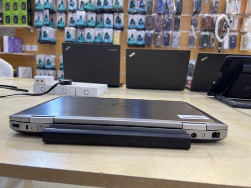 ديل لاتيتيود