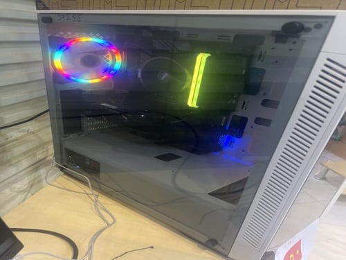 قيمنق بي سي ب ٢٢٥٠ ريال