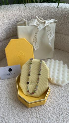 عقد سوارفسكي ملون مع ملحقاته