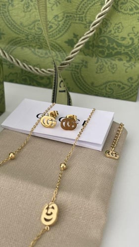 طقم قوتشي سلسال وحلق ذهبي مع الملحقات