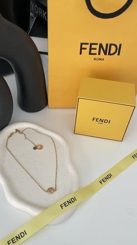 سلسال فندي مع الملحقات