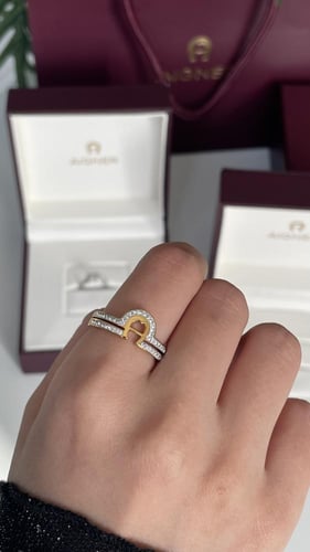 خاتم اقنر ذهبي بفصوص مع ملحقات هاي كوالتي