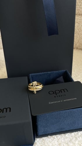 خاتم apm ذهبي مع ملحقاته