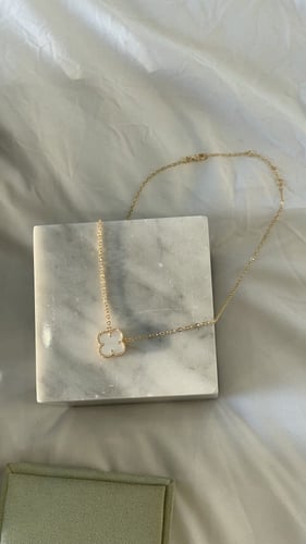 سلسال فان كليڤ ابيض مع الملحقات