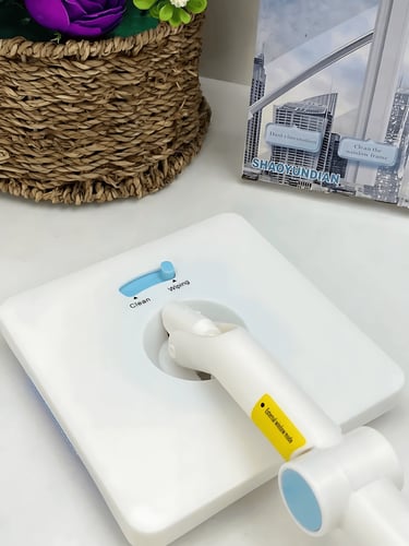 ممسحة زجاج منحنية لمسح الزجاج من الداخل والخارج