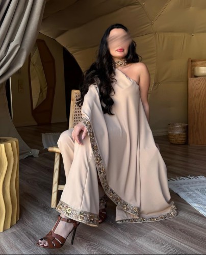 BEIGE SUIT