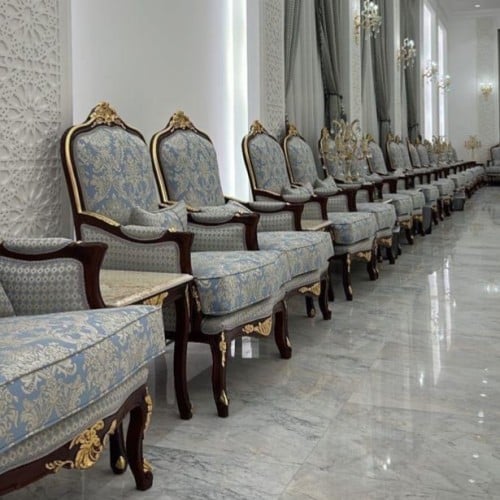 كرسي ملكي كلاسيكي فاخر جدا