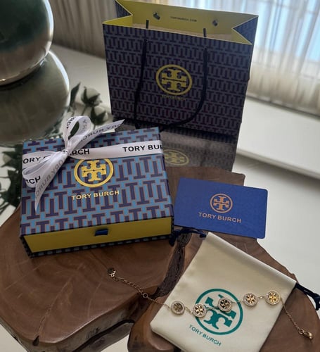 اسواره توري بورش شامل الملحقات