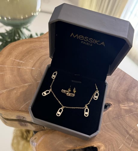 شوكر ميسيكا مع حلق شامل الملحقات