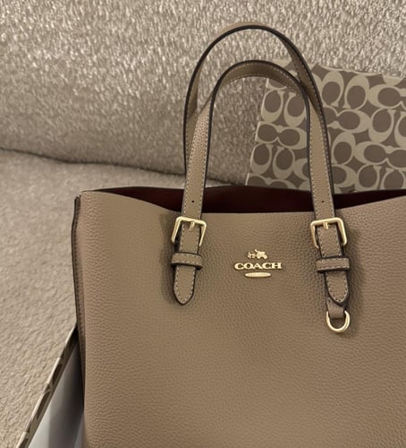 شنطة براند COACH