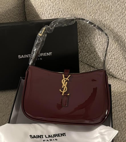 شنطة براند SAINT LAURENT