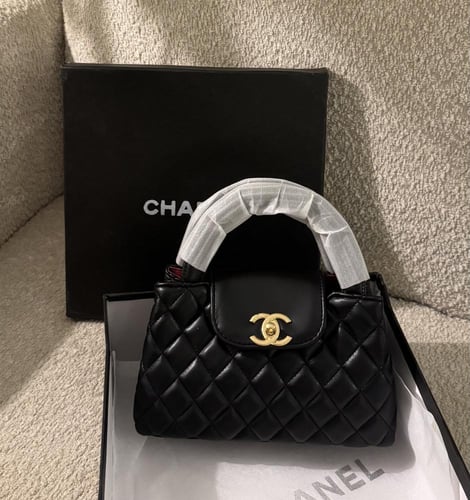 شنطة براند CHANEL
