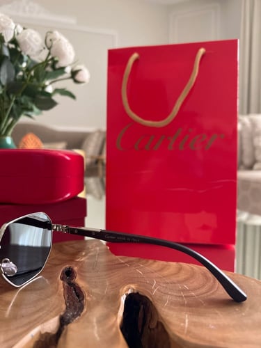 نظارة كارتير مع الملحقات