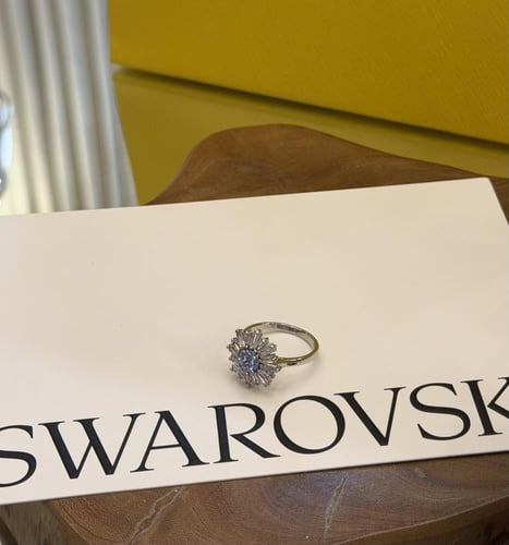 خاتم سوارفسكي