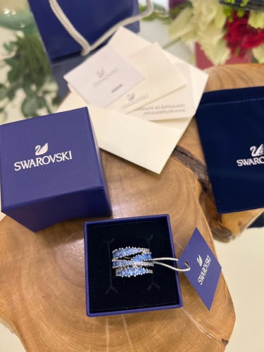 خاتم سوارفسكي ازرق شامل الملحقات